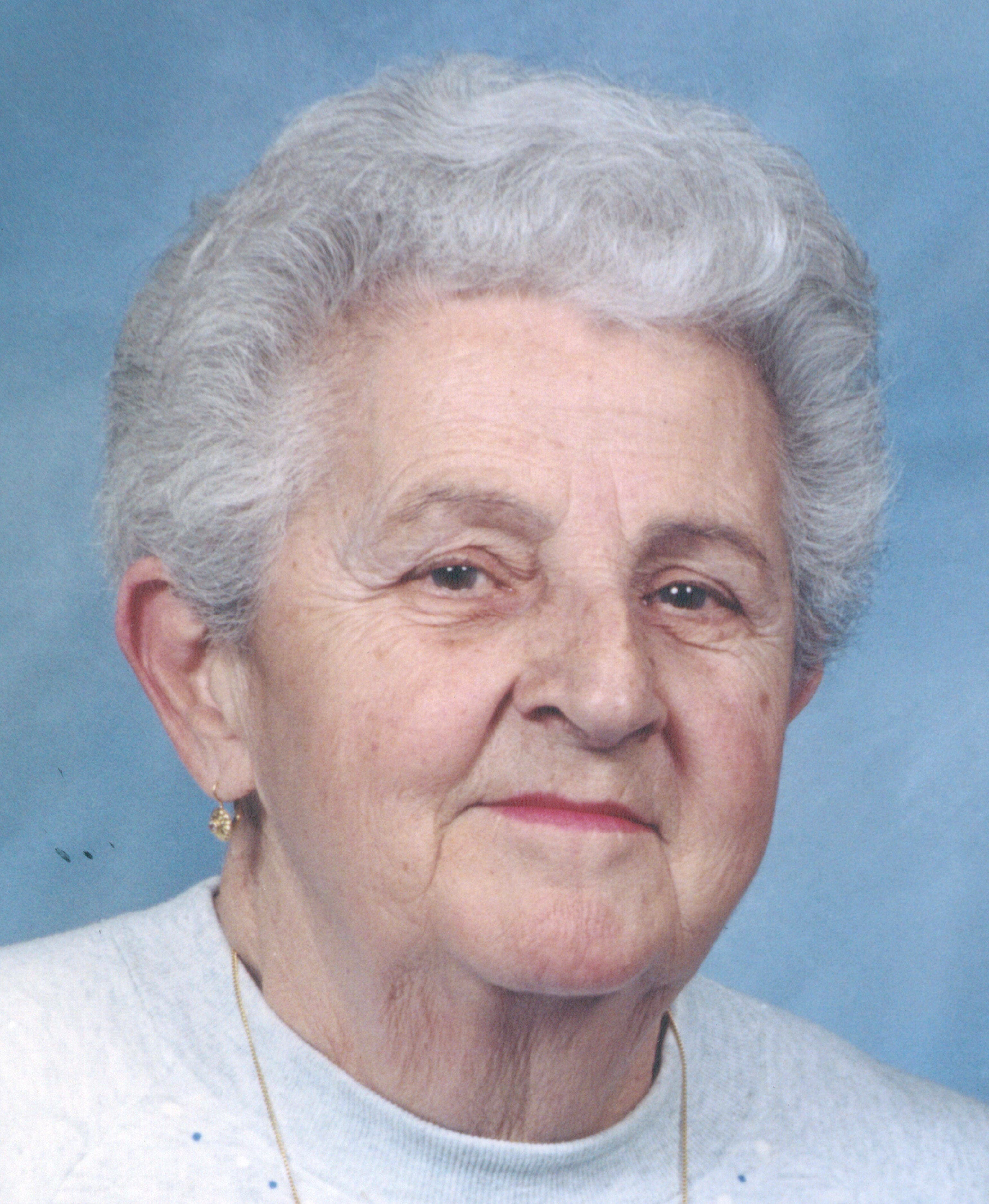 Anna "Dolly" Pignotti obituary photo
