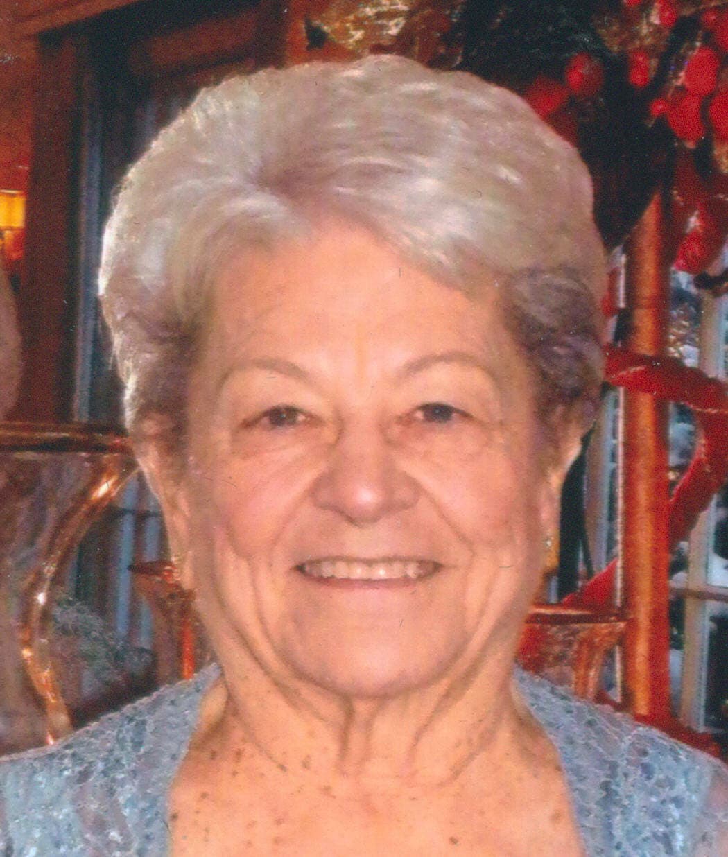 Helen M Roi nee Danko obituary photo