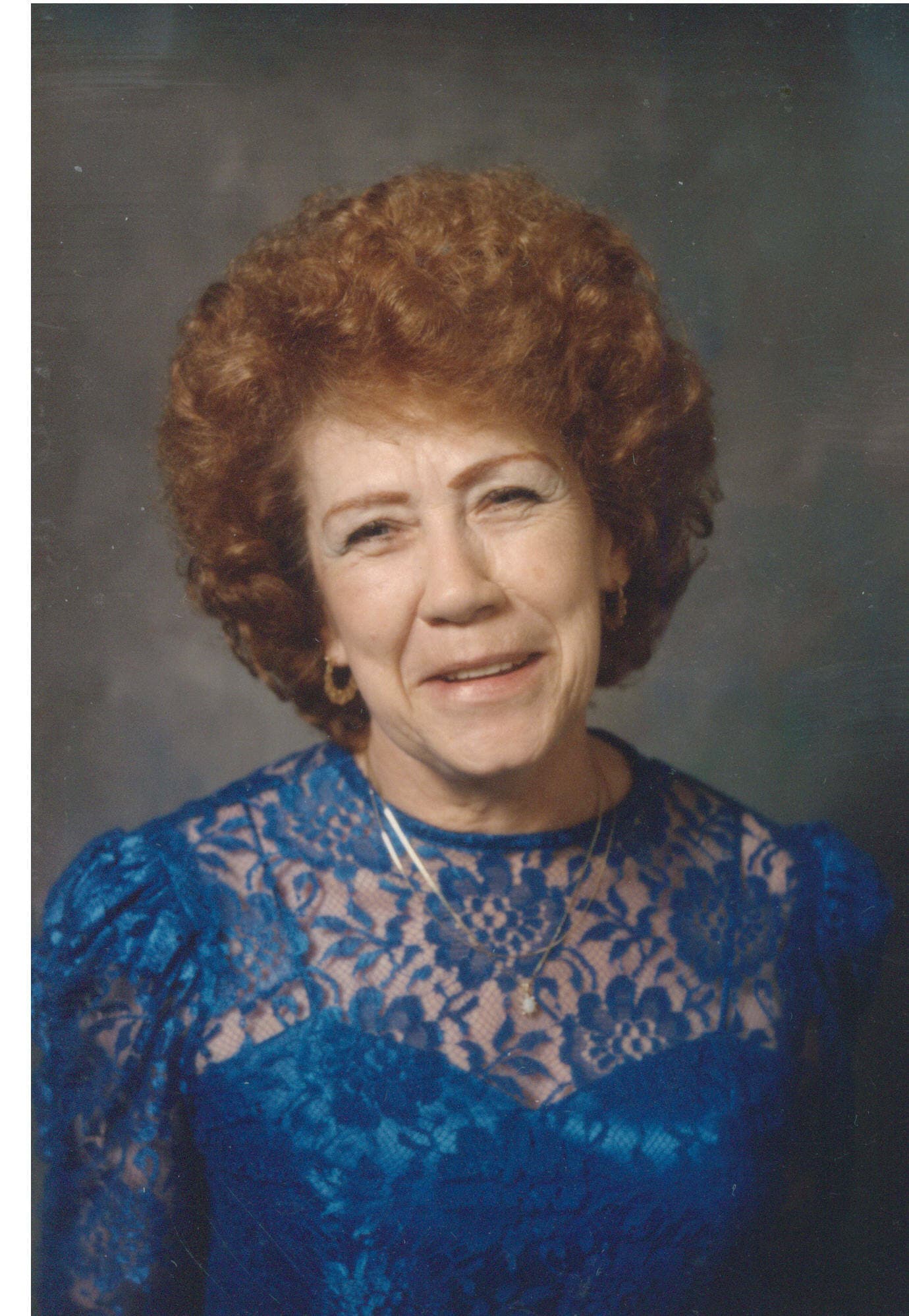 Helen E. Daniel obituary photo