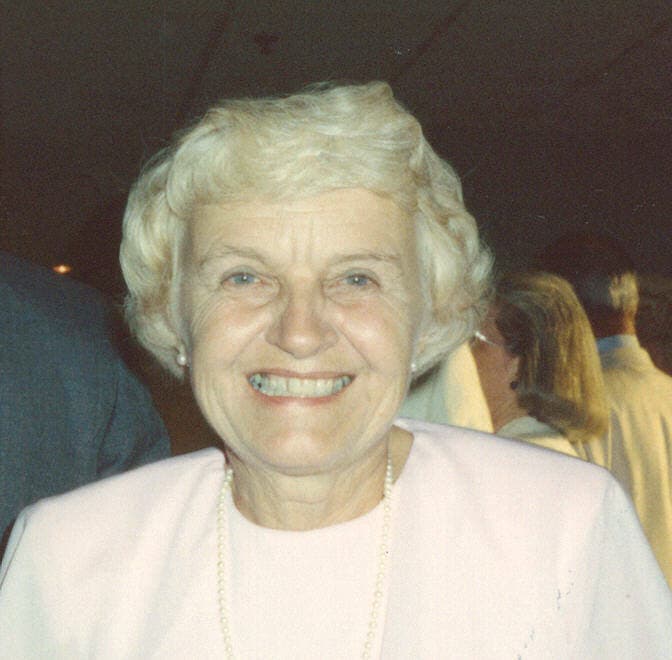 Elaine B. Tasker obituary photo