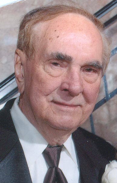 Ernest J. Myslinski obituary photo