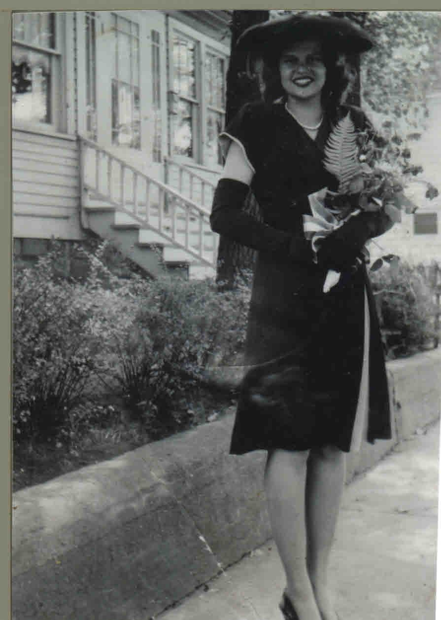 Frances L. De Tella obituary photo