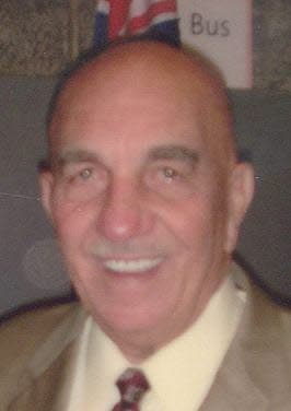 Kenneth Hoffman obituary photo