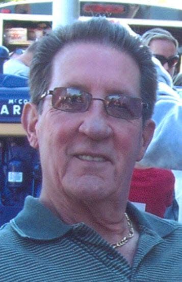 Robert J. "Bob" Weiss obituary photo
