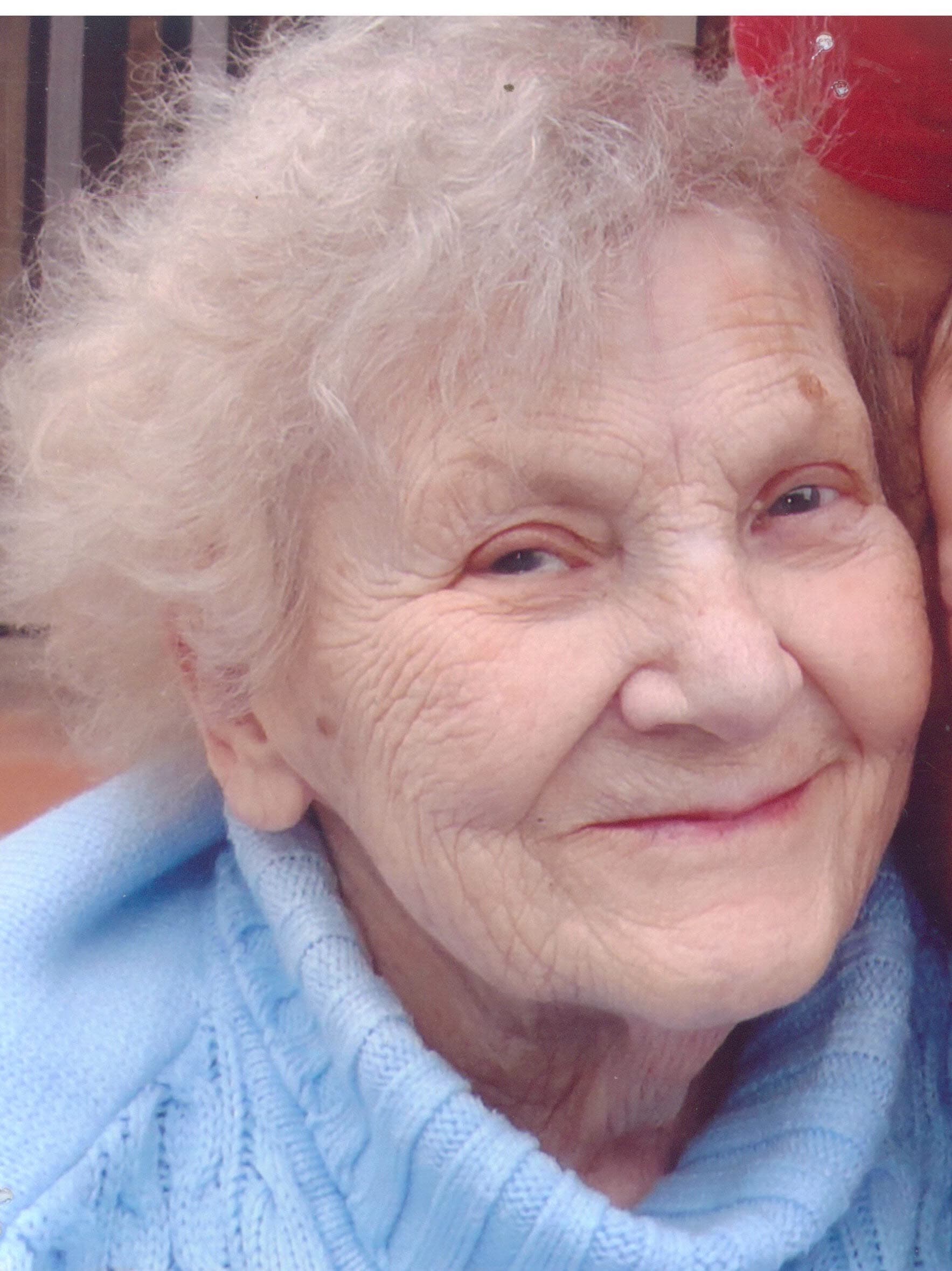 Gloria Elaine Hyslop obituary photo