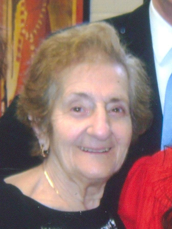 Josephine Basile obituary photo