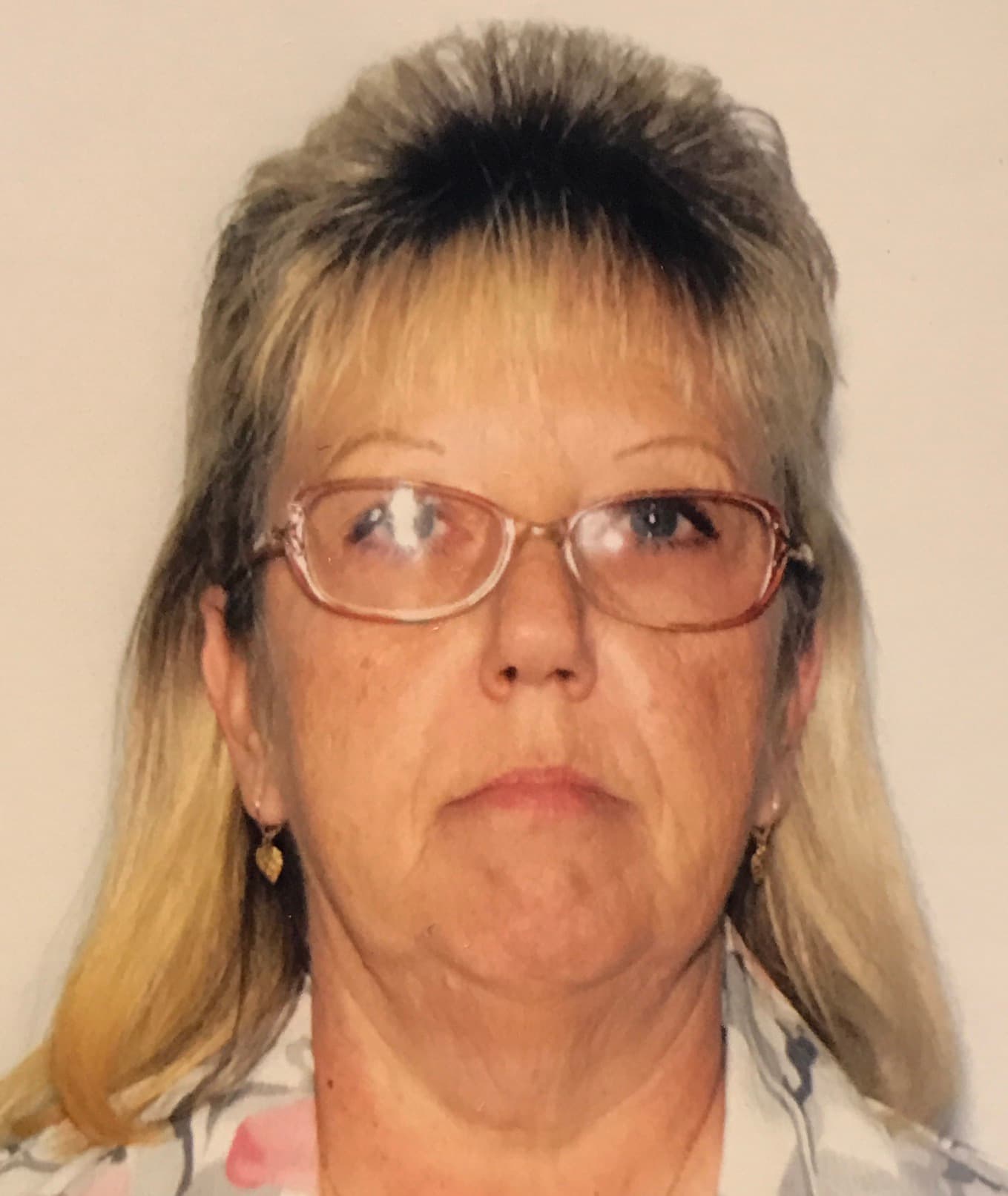 Debbra Lou Gilbert obituary photo