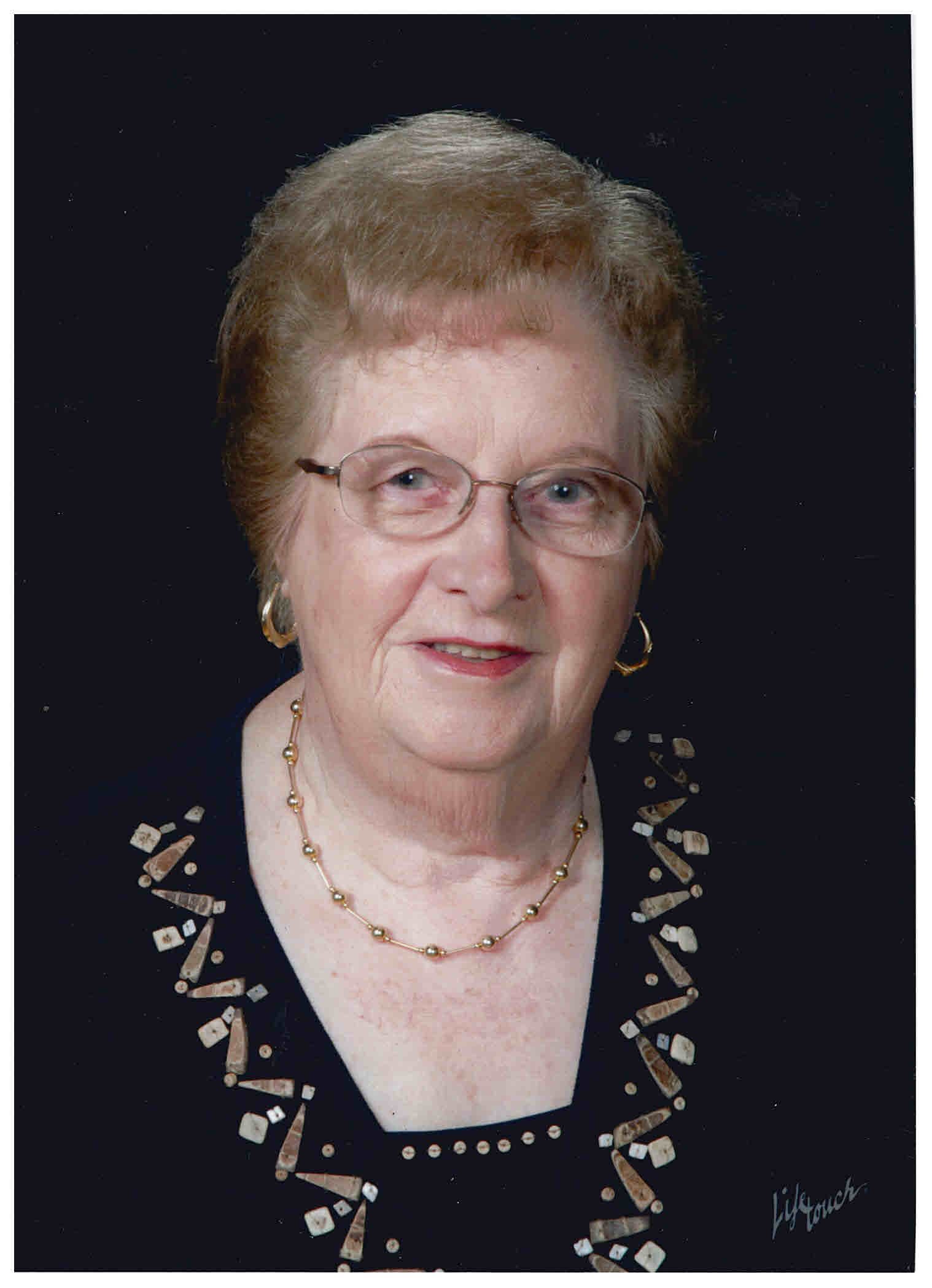 Louise Comandella obituary photo