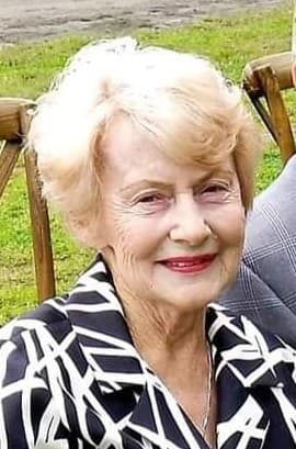 Audrey Jones obituary photo