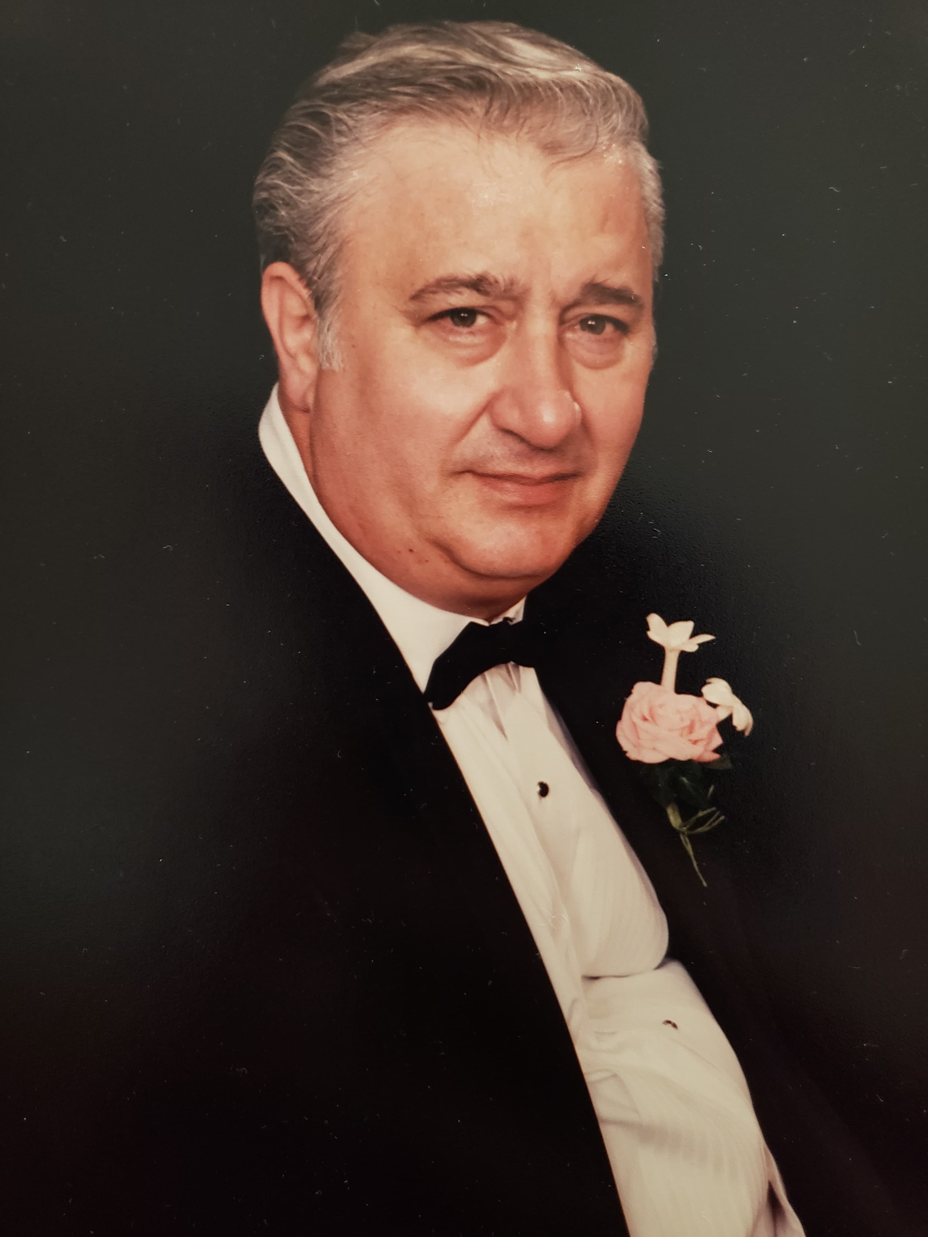 Robert G. Maurizi obituary photo