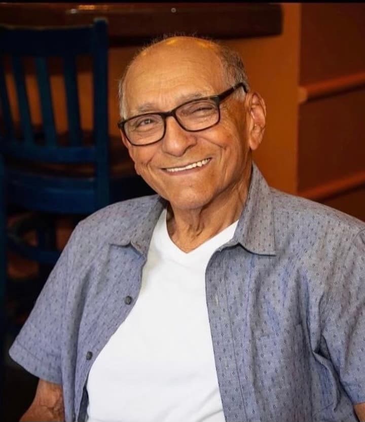 Victor Gonzalez obituary photo