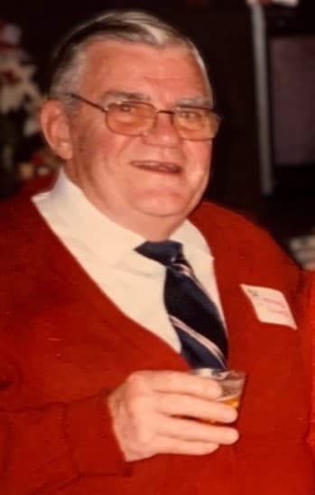 Roland F. Tucker obituary photo