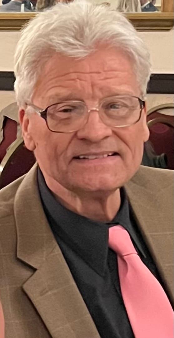 James Edward “Oscar” Larsen obituary photo