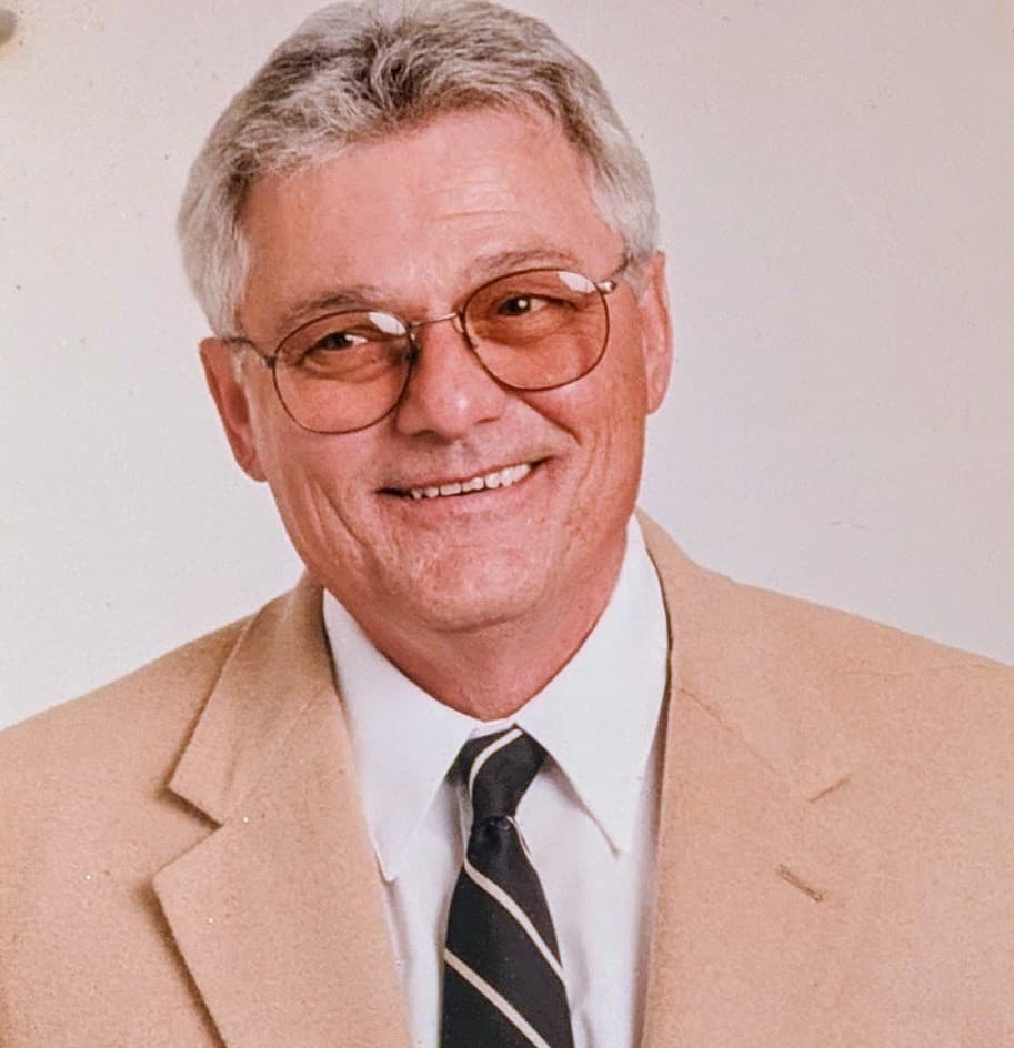Robert "Bob" Marinucci obituary photo
