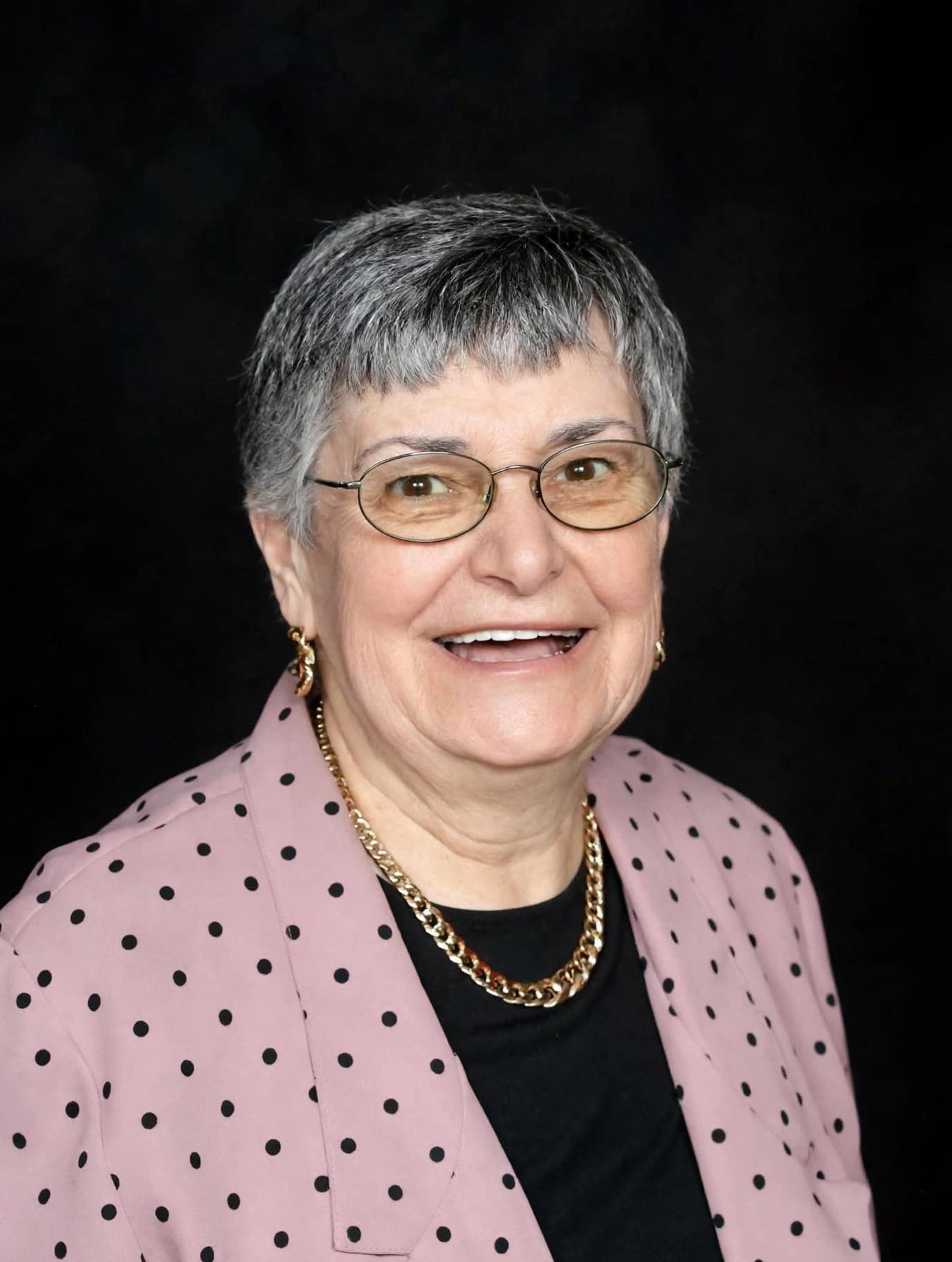 Louise M. Lavarda obituary photo