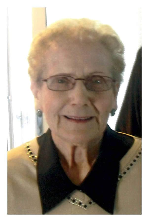 Jeanne C. Sola obituary photo