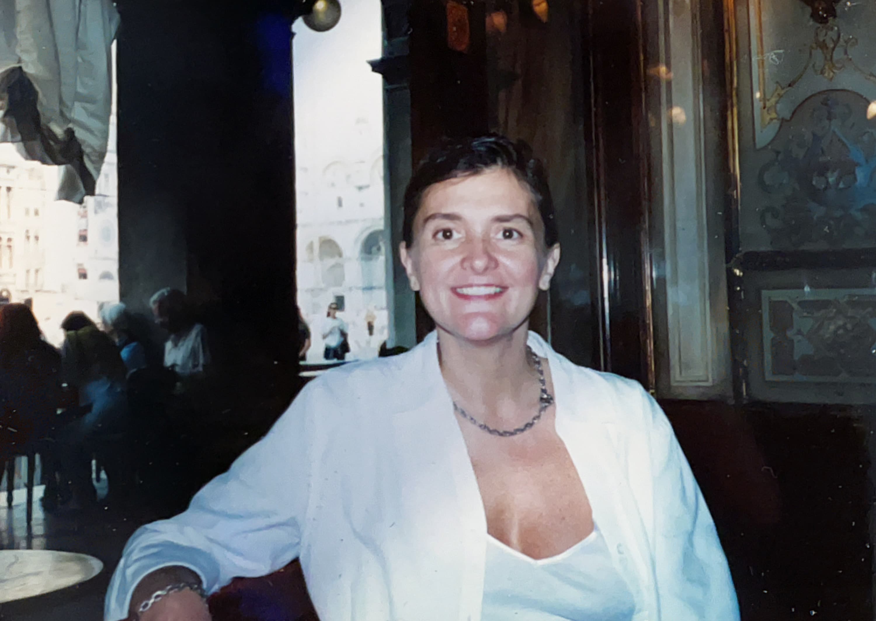 Donna Marie Valente obituary photo